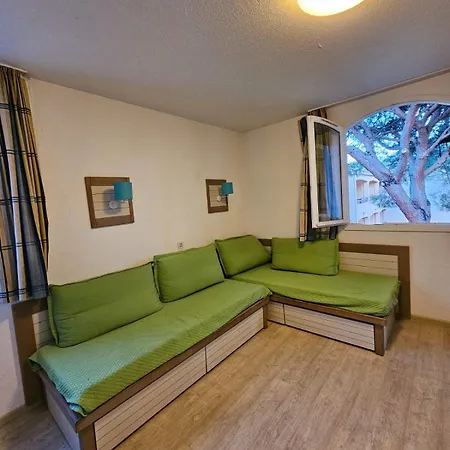 Apartment 6 Pers A St Raphael Avec Piscine *
